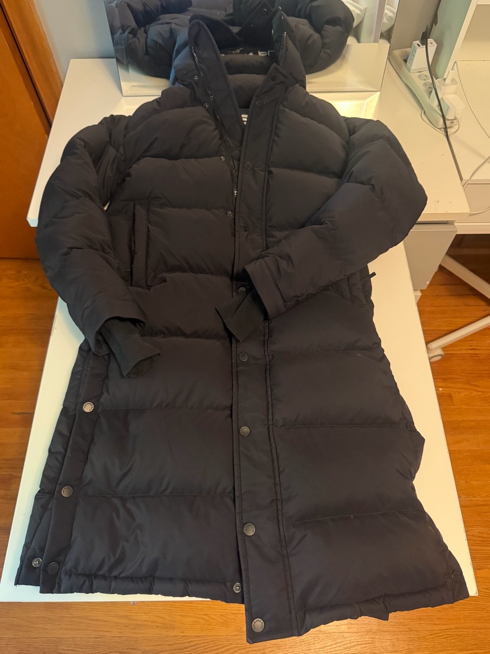 Aritzia The Super Puff Long No Hood